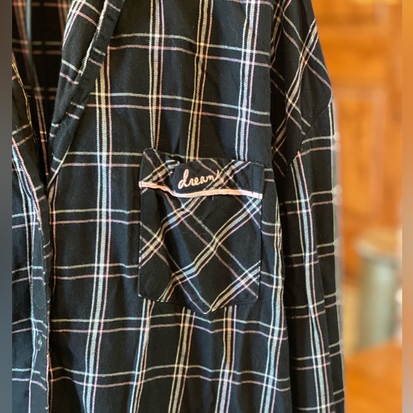 Victoria's Secret PJ button down black plaid long sleeve top size medium - Picture 3 of 6